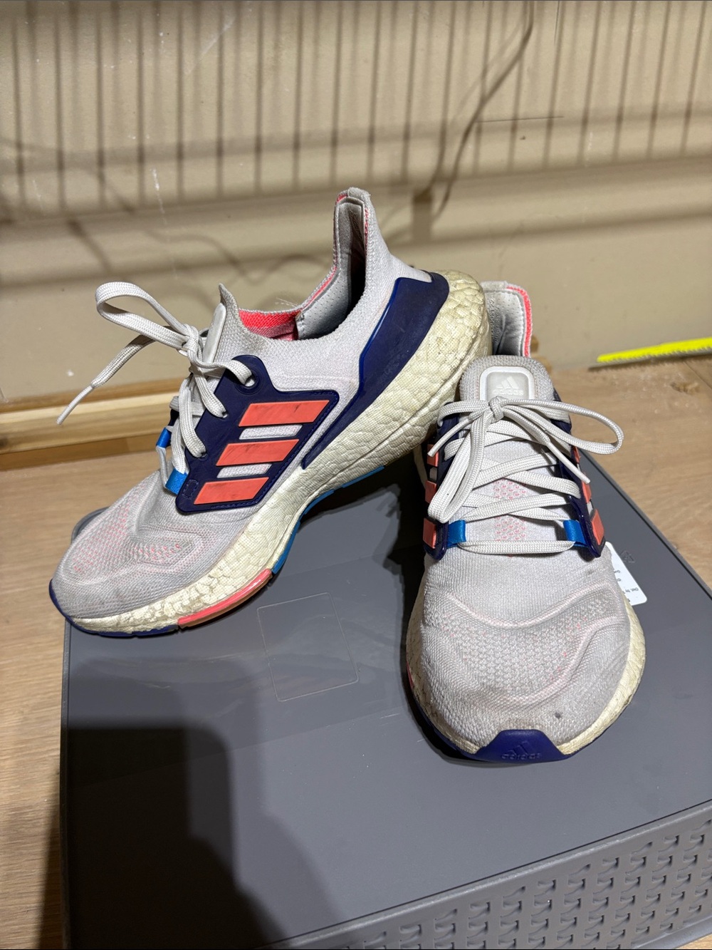 adidas UltraBoost Light Gray Running Shoes with Navy & Coral Details